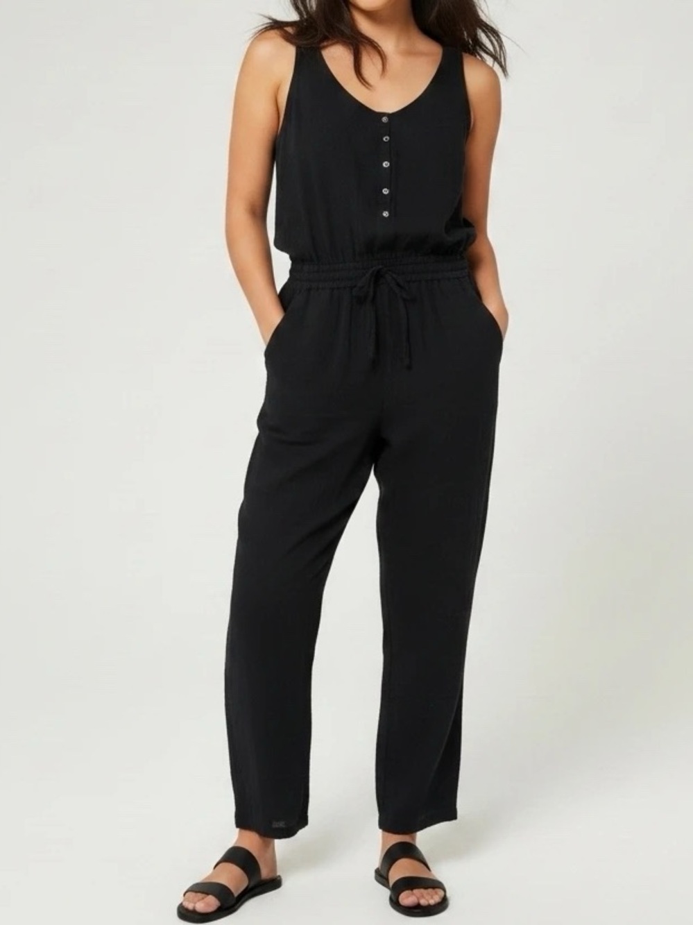 Niaff Black Sleeveless Jumpsuit - Picture 1 of 8